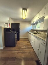 148 W Wadsworth Cir in Oak Ridge, TN - Building Photo - Building Photo