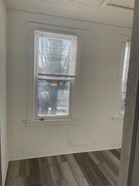 631 Dumbarton Ave photo'