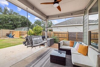 157 Syrah Ct in Leander, TX - Foto de edificio - Building Photo