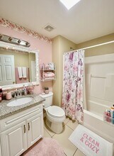 66 Egmont St, Unit 5 in Brookline, MA - Building Photo - Building Photo