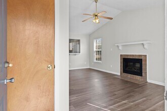 116 Mesa Ln in Jacksonville, NC - Building Photo - Building Photo