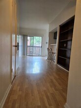 6500 Harbor Town Dr in Houston, TX - Building Photo - Building Photo