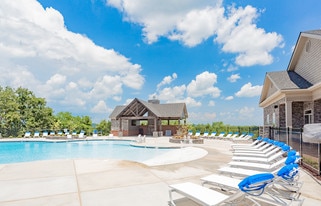 Waterstone Apartments in Knoxville, TN - Building Photo