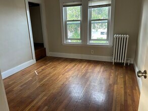 31 Harvard St in Medford, MA - Building Photo - Building Photo