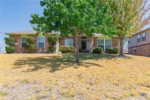 301 Buckskin Trail in Harker Heights, TX - Building Photo