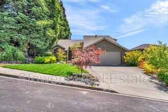 325 Paraiso Dr in Danville, CA - Building Photo - Building Photo