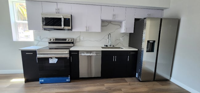 property at 117 S Rampart Blvd