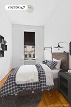 127 W 81st St in New York, NY - Building Photo - Building Photo