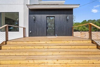 1204 Pike Rd in Austin, TX - Building Photo - Building Photo