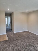 2016 Paisley Dr in Arlington, TX - Building Photo - Building Photo