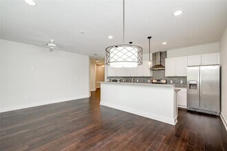 908 Nueces St in Austin, TX - Building Photo - Building Photo