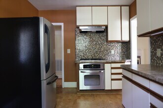 1005 Arnette Avenue in Durham, NC - Building Photo - Building Photo