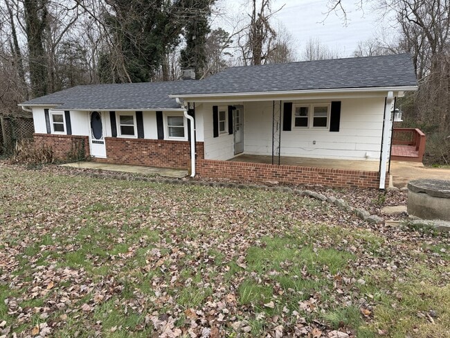property at 1601 Macedonia Church Rd