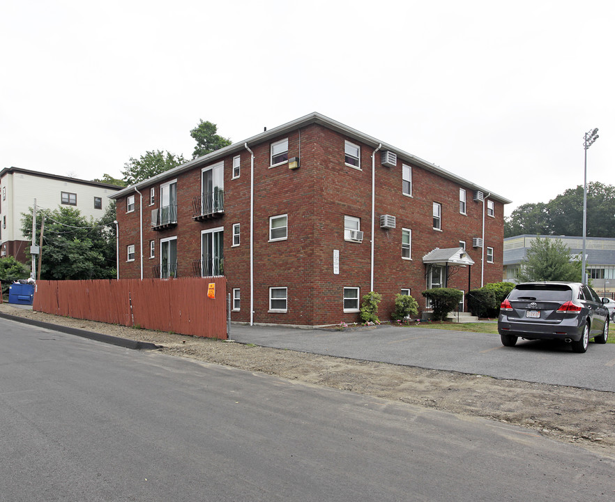 University Park Apartments in Worcester, MA - Building Photo