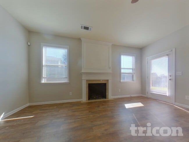 33 Berwick Way in Dallas, GA - Building Photo - Building Photo