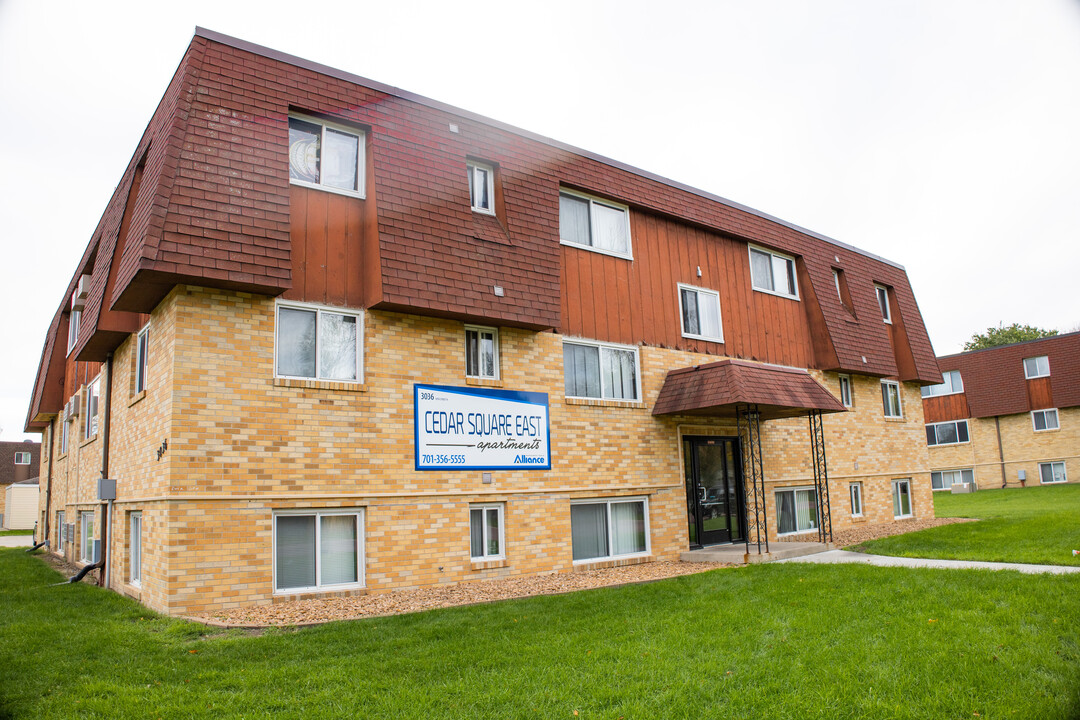 Cedar Square East & West in Fargo, ND - Building Photo