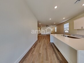 537 Silverbell Falls Pl in Henderson, NV - Building Photo - Building Photo