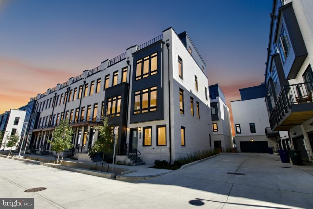 2603 Platt Ct NW in Washington, DC - Building Photo