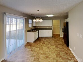 4586 Darrowby Dr in Powder Springs, GA - Building Photo - Building Photo