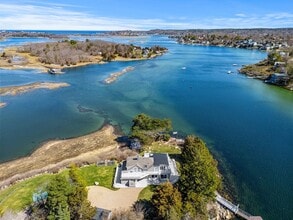 62 Crafts Rd in Gloucester, MA - Building Photo - Building Photo