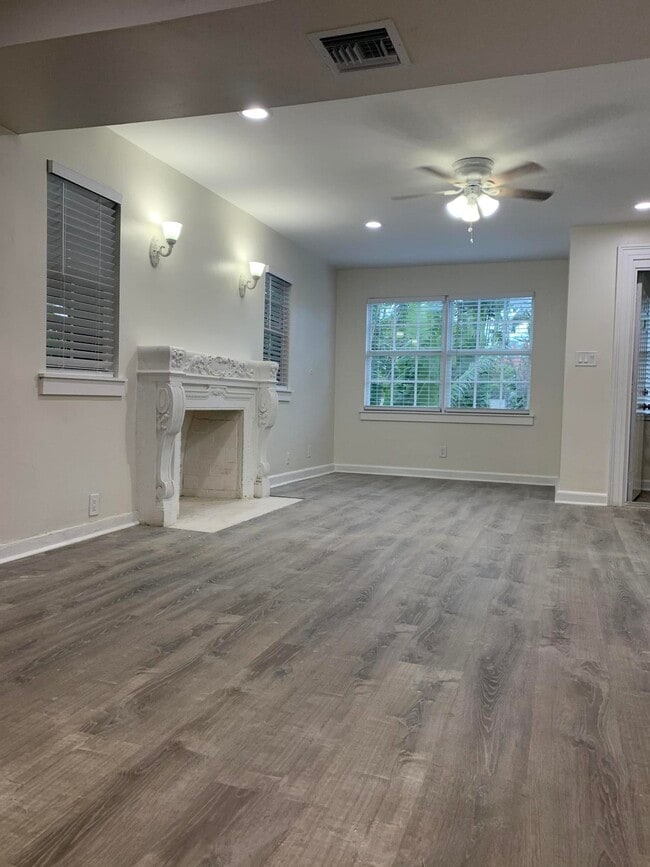2607 Spruce Ave in West Palm Beach, FL - Building Photo - Building Photo