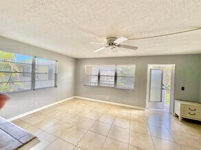298 Windsor N in West Palm Beach, FL - Building Photo - Building Photo