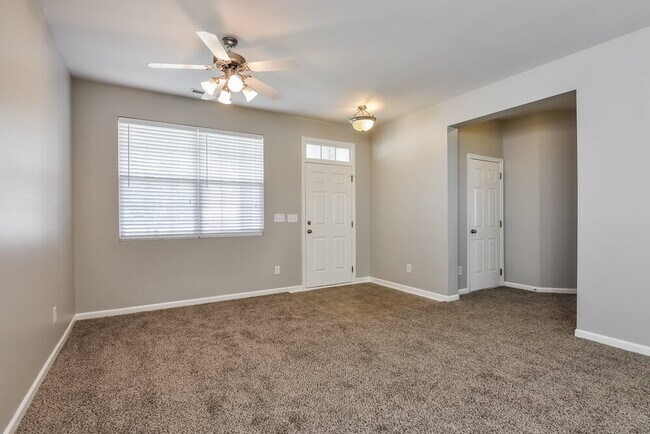 209 Georgetowne Dr in Clayton, NC - Building Photo - Building Photo