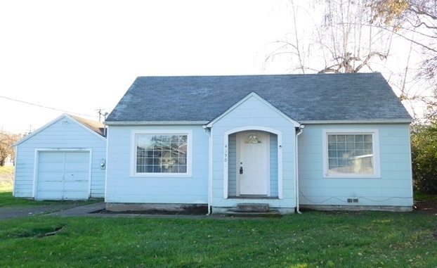 4190 Hudson Ave NE in Salem, OR - Building Photo