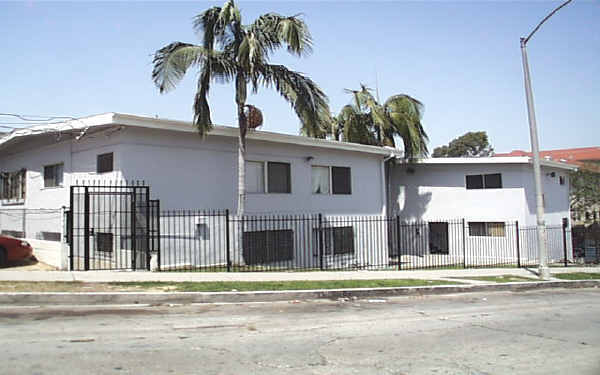 1644 Crown Hill Ave in Los Angeles, CA - Building Photo - Building Photo