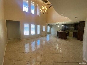 609 River Point St in Rio Grande City, TX - Building Photo - Building Photo