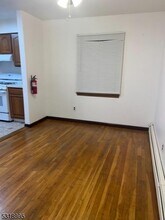 226 Legion Pl-Unit -2 in Haledon, NJ - Building Photo - Building Photo