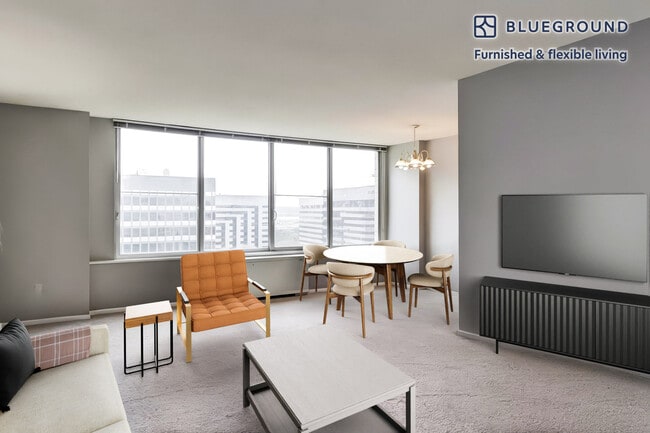 property at 2111 Richmond Hwy