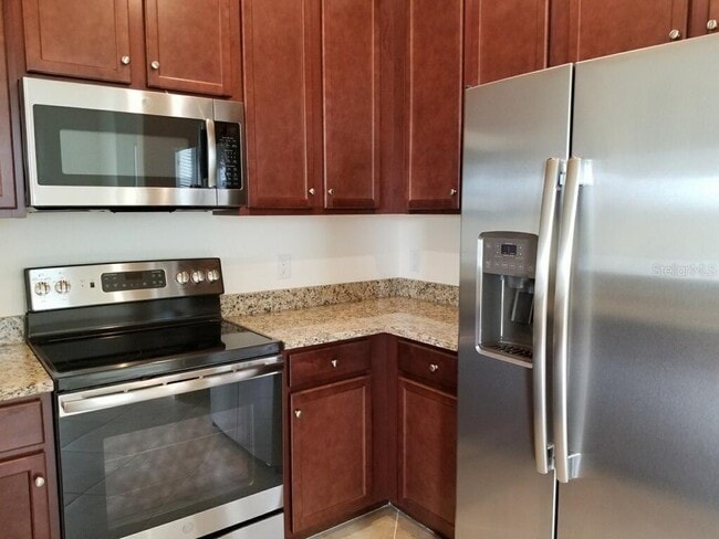 20270 Lagente Cir in Venice, FL - Building Photo - Building Photo