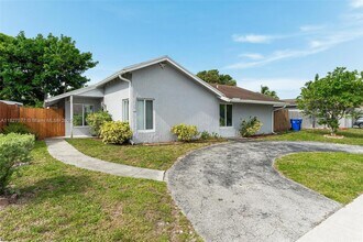 8250 SW 3rd Pl in North Lauderdale, FL - Building Photo - Building Photo