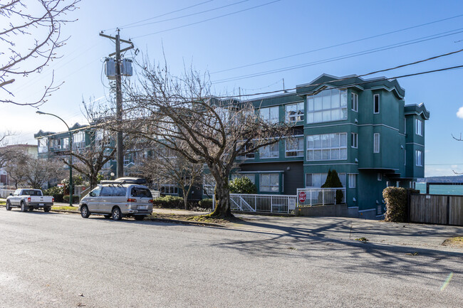 Pacific Landing in Vancouver, BC - Building Photo - Building Photo