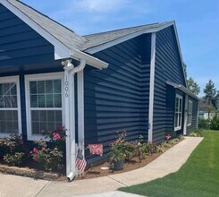 1006 Charles St in North Myrtle Beach, SC - Building Photo - Building Photo