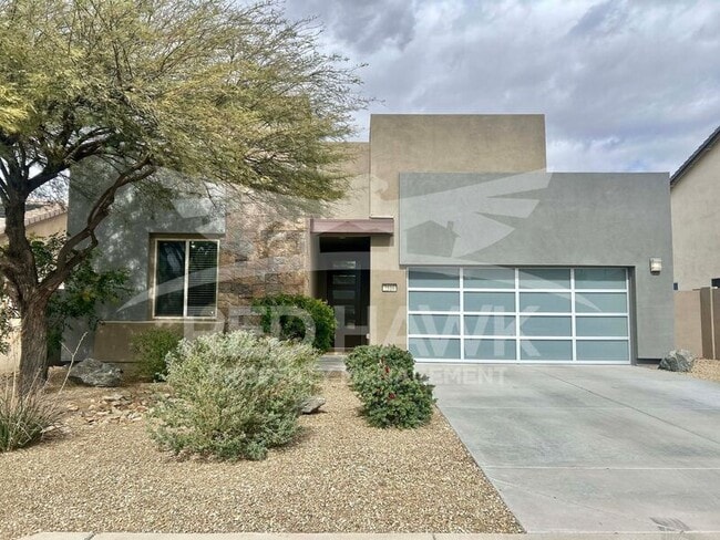 property at 3510 E Ravenswood Dr