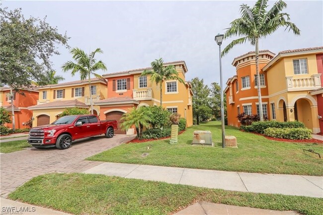 10170 Tin Maple Dr in Estero, FL - Building Photo - Building Photo