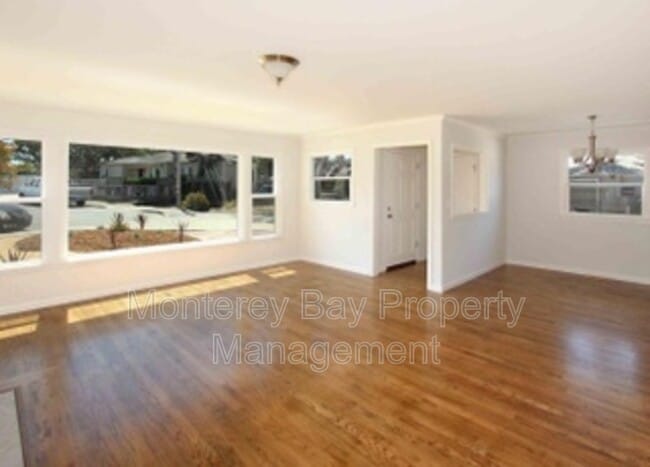12 Lilac St in Monterey, CA - Building Photo - Building Photo