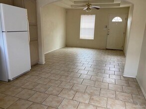3823 W Faith Hill St in Edinburg, TX - Building Photo - Building Photo