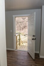 489 Evergreen Rd, Unit 489A Evergreen Rd in Leechburg, PA - Foto de edificio - Building Photo