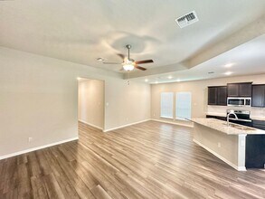 1260 Grand Oak Trl in Temple, TX - Building Photo - Building Photo