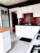 113 Curtis Place, Unit Upstairs in Auburn, NY - Building Photo - Building Photo