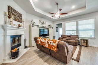 552 Concho St in Aubrey, TX - Building Photo - Building Photo