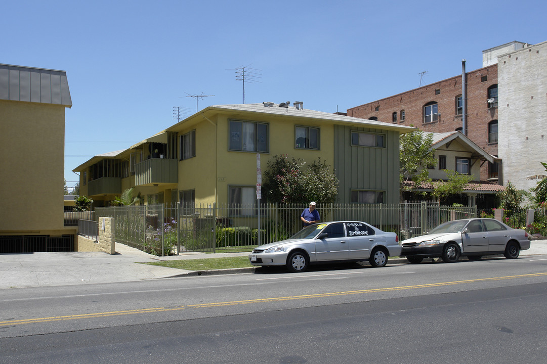 119 N Normandie Ave in Los Angeles, CA - Building Photo