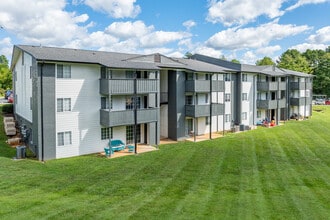 Hampton Creek in Cookeville, TN - Foto de edificio - Building Photo