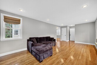 28 Webster St in Medford, MA - Building Photo - Building Photo