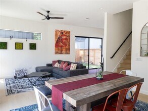 1811 Willow St in Austin, TX - Building Photo - Building Photo