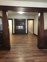 17 S Washington St Apartments