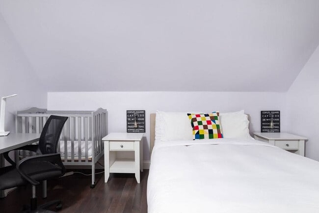 810 Broadway in Everett, MA - Building Photo - Building Photo